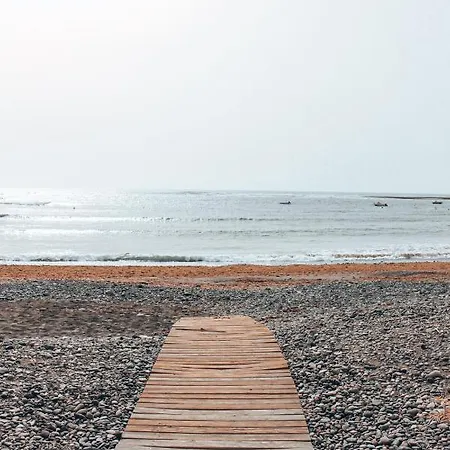 El Olivar Puerto Lajas Beach Villa *